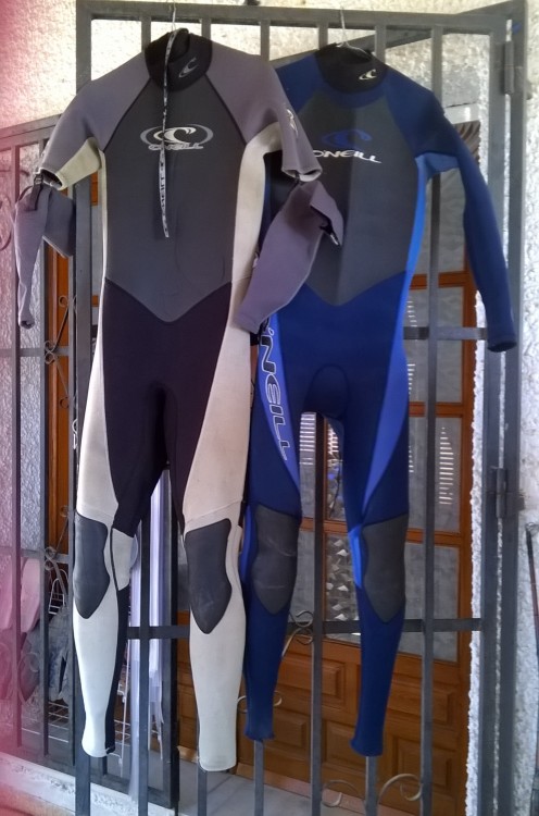 O'Neil LONG wetsuits.jpg